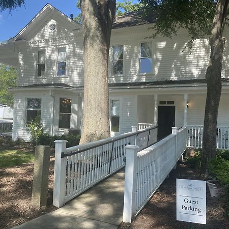 Sparrow Grove Manor Монро Екстер'єр фото